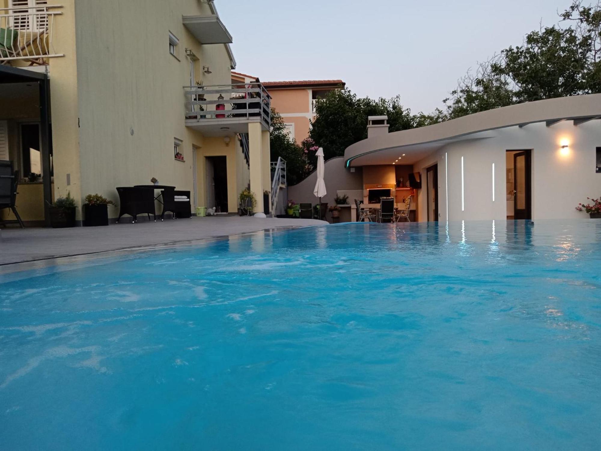 Villa Elke Maria With Overflow Pool And Hidromassage Novigrad  Ngoại thất bức ảnh